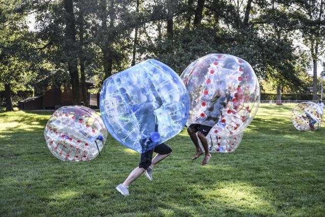 ylbr-yverdon-bubble-foot5_DEFAULT.jpeg
