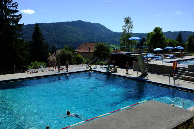 ylbr-sainte-croix-piscine-replans2_DEFAULT.jpg