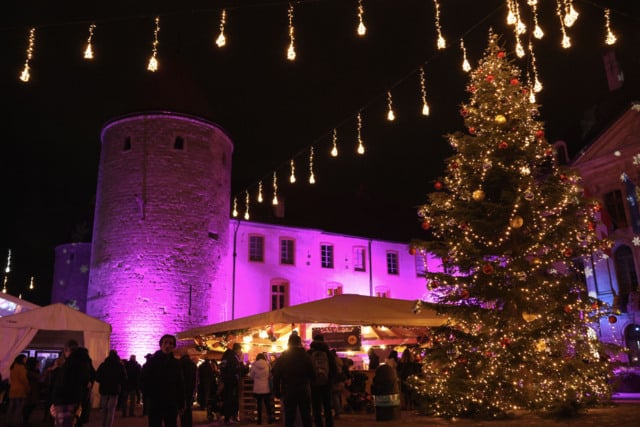 marche-de-noel-d-yverdon-les-bains_DEFAULT-1.jpg