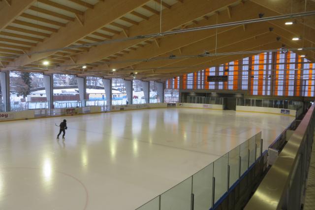 ylbr-patinoire-vallorbe-2-c-felix-tuscher_DEFAULT.jpg