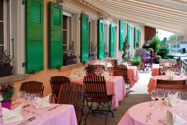 la-petite-auberge_DEFAULT.jpg