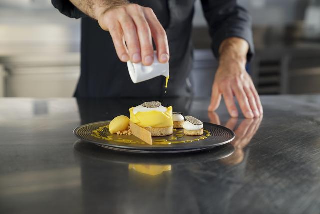 restaurant-1424_DEFAULT.jpg